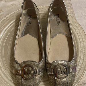Michael Kors silver glitter flats NWOT no box size 9.5 M